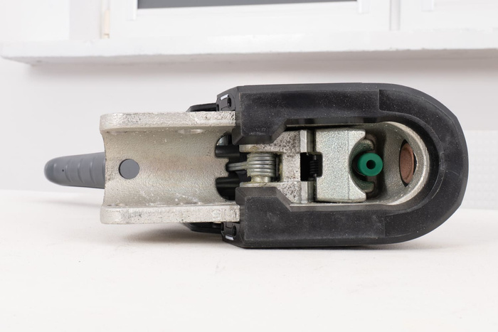 OUTLET KNOTT KS30 kogelkoppeling met stabilisator voor 3000kg aanhangwagen met 50mm buisdissel 85 