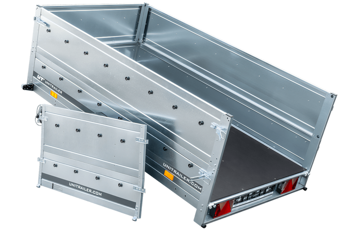 GARDEN TRAILER 230 KIPP MET STEUNWIEL, BIS ZIJKANTEN EN BLAUW PLAT TARPAU