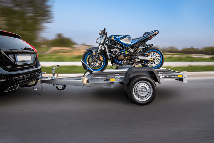 Motorfietsaanhanger 316x220 UNITRAILER MOTO 1 GVWR 750 kg