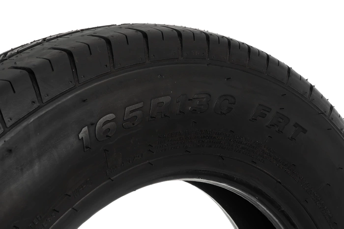 Set van twee versterkte banden voor de LINGLONG R701 165/80 R13C 96/94N aanhanger