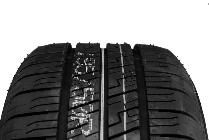 Versterkte wiel voor aanhanger KENDA BAND 195/50 R13C 104/102N STARCO ALU VELG 6Jx13"H2 5x112 ET 30