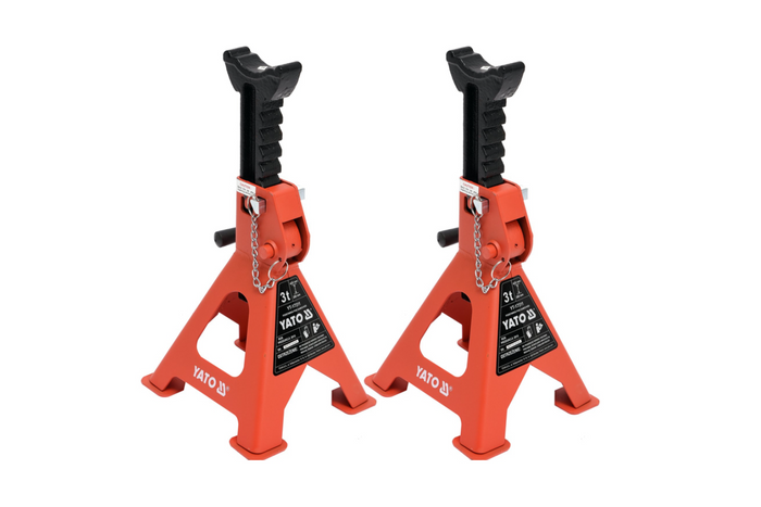 Set van twee YATO YT-17311 autokriksteunen voor 3-tons hefbruggen.