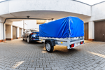 Unitrailer GARDEN TRAILER 230 FD met neuswiel, H-800 frame en blauwe hoes