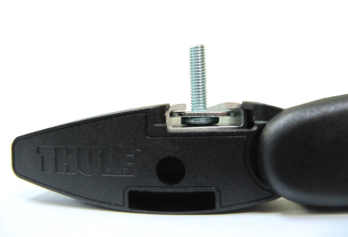 Universele inzetstukken voor 24 mm aluminium balken