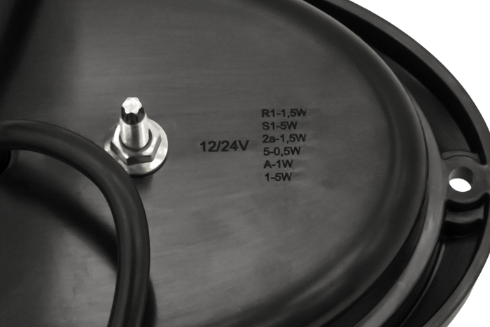 FRISTOM FT-356 LED universele voorlicht met behuizing voor inbouwmontage