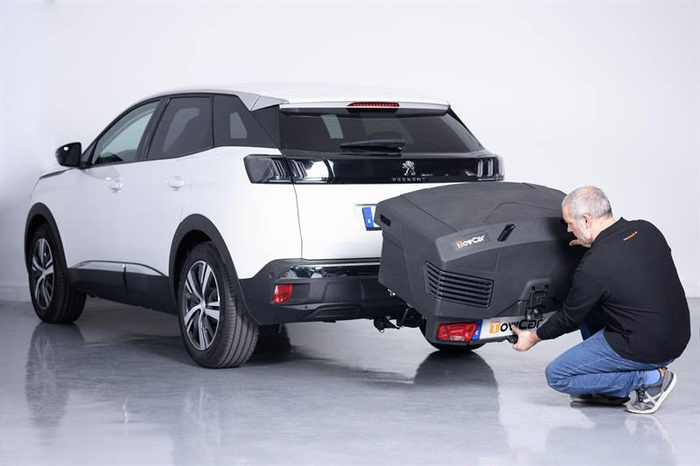 Towbox EVO urban zwart - bagagedrager voor montage op de trekhaak