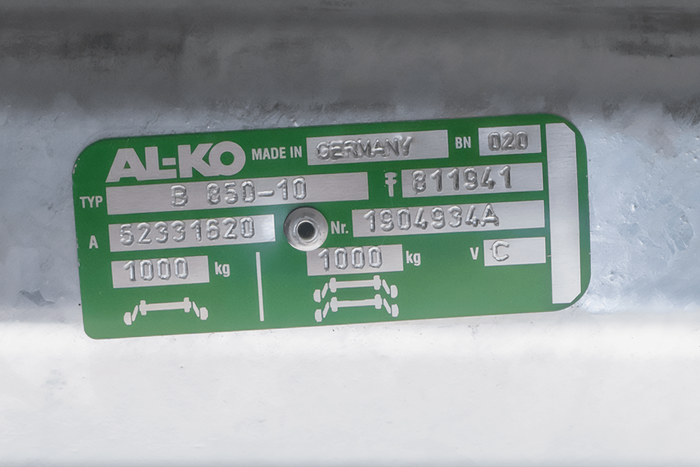 AL-KO COMPACT geremde as voor 1000kg aanhanger/takelwagen 1200mm 1570mm 4x100