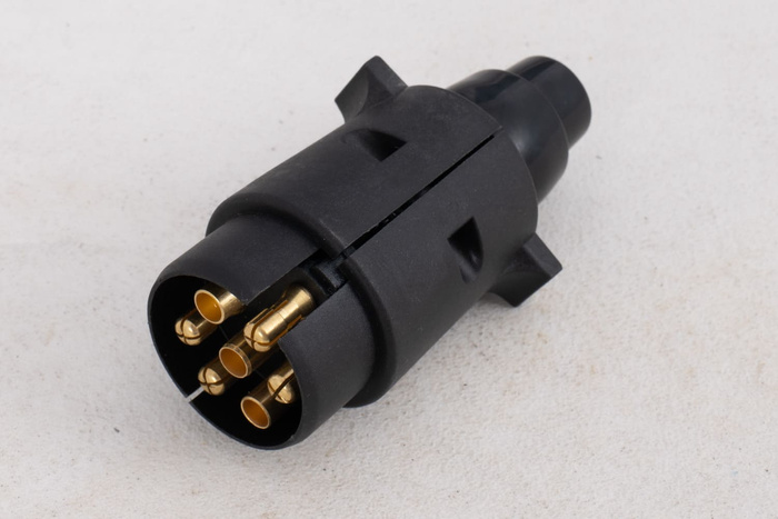 OUTLET 7-PIN UNITRAILER stekker voor trekhaakcontactdoos