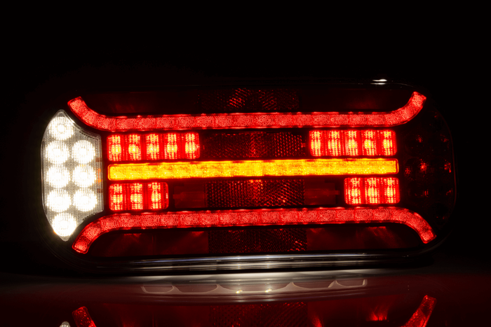 FRISTOM FT-600 LED achterlicht, 6 functies, rechts