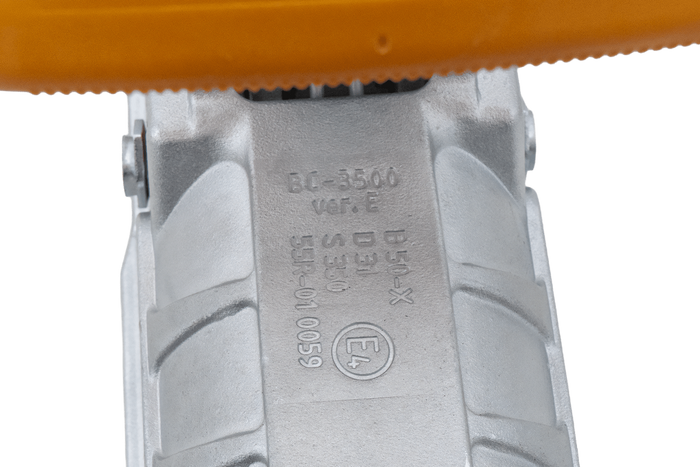 STEELPRESS BC-3500E-00-02+SD kogelkoppeling voor een 3500kg aanhangwagen met een 60,5mm gietijzeren buisdissel