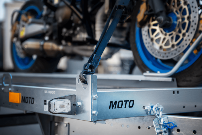 Motorfietsaanhanger 316x220 UNITRAILER MOTO 1 GVWR 750 kg