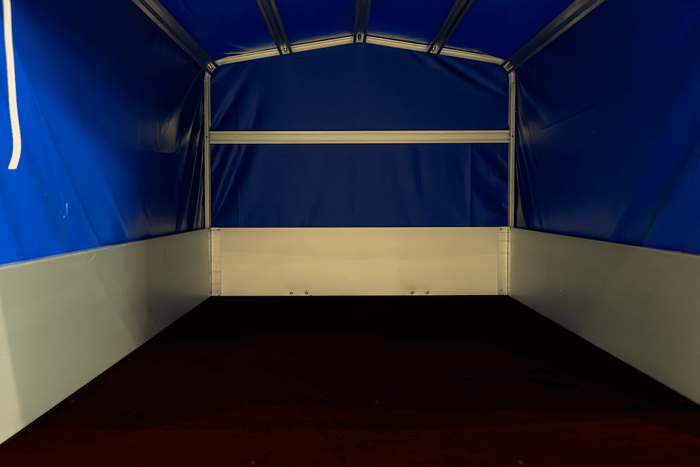 Enkelassige aanhanger met aluminium zijwanden 230x125 Unitrailer Garden 230 KIPP ALU met H-800 frame en blauwe afdekking