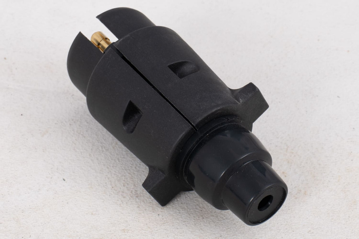 OUTLET 7-PIN UNITRAILER stekker voor trekhaakcontactdoos