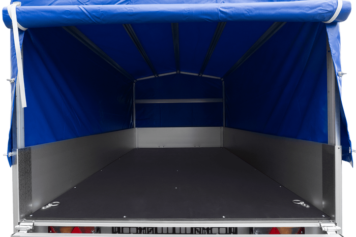 Enkelassige aanhanger op veren met aluminium zijwanden 230x125 Unitrailer Garden 230/R KIPP ALU met H-800 frame en blauwe afdekking