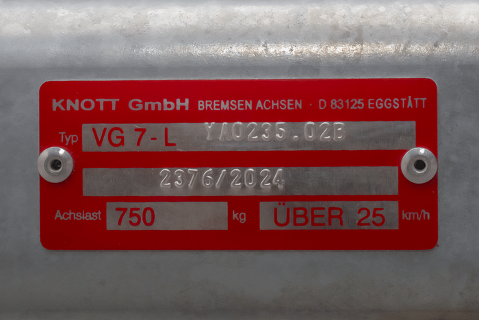 KNOTT VG7-L ongeremde as voor 750kg aanhanger van UNITRAILER 1260mm 1560mm 4x100