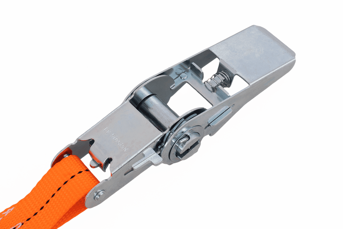 Set van vier HERMON 5m/25mm/1t hijsbanden met spanner, banden uit één stuk voor het vastbinden.