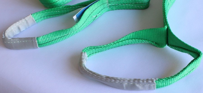 Hijsband 2T / 2M 60 MM met twee versterkte lussen