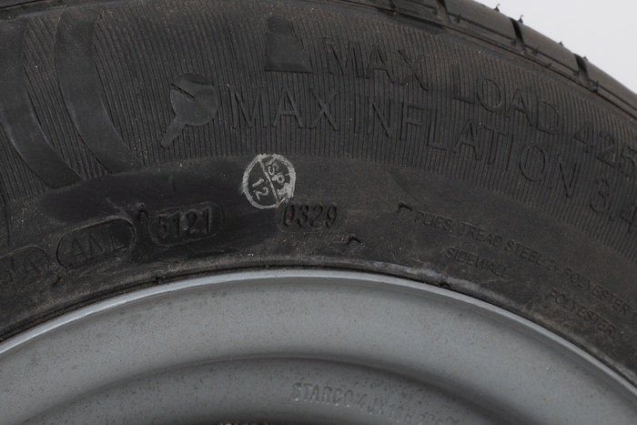 OUTLET Aanhangwagenwiel KENDA BAND 145/80 R13 78N KENDA VELG 4Jx13"H2 4x100 ET:30