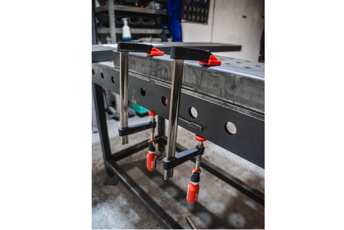 YATO YT-6447 timmermansklem 300x80mm