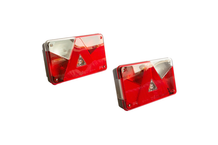 ASPÖCK MULTIPOINT V achterlichten 7 functies links+rechts