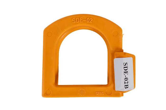 Veiligheidsafdekking voor STEELPRESS 4 mm kogelkoppeling, met ruimte voor stekker.