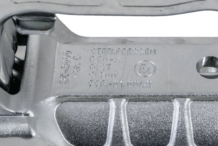 STEELPRESS BC-3000C-00-00+Z2 kogelkoppeling voor 3000kg aanhangwagen met 35-50mm buisdissel, gietijzer