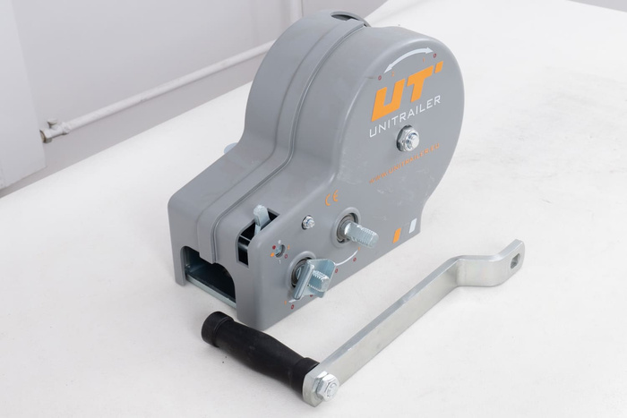 OUTLET Handlier voor UNITRAILER 1150 kg aanhanger met kabel