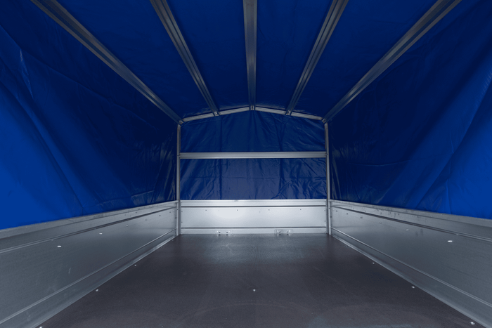 Lichte aanhanger 200x125 UNITRAILER GARDEN 201 KIPP met H-800 frame en blauw dekzeil