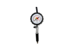 Opblaaspistool met een YATO YT-2370 drukmeter