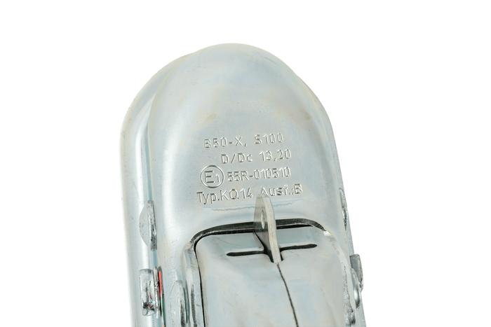 KNOTT KQ14-B kogelkoppeling voor een aanhanger van 1400 kg met een vierkante dissel van 60 mm.