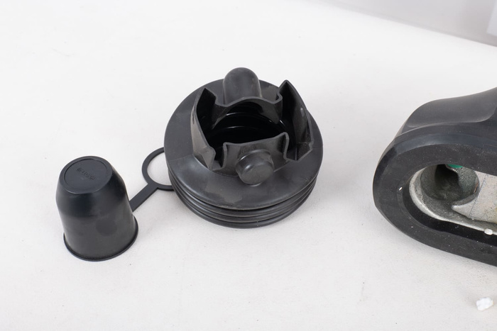OUTLET KNOTT KS30 kogelkoppeling met stabilisator voor een 3000kg aanhangwagen met een 35-50mm buisvormige dissel